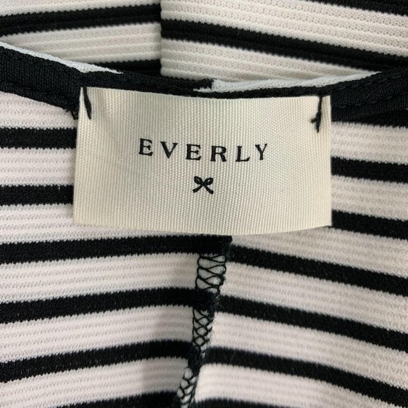 Everly Large Dress Anthro Anthropologie Black Whit - Picture 4 of 7